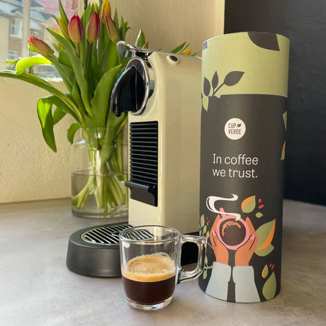 kaffeemaschine-grüne-kapseldose-cup-verde