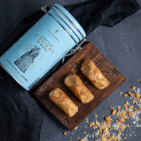 salted-caramel-cannoli-mood